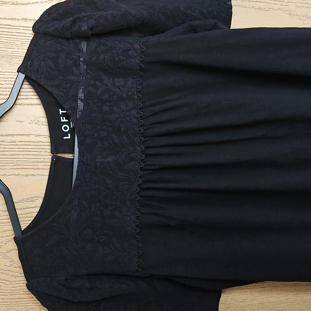LOFT Black Women's Top - Picture 2 of 8